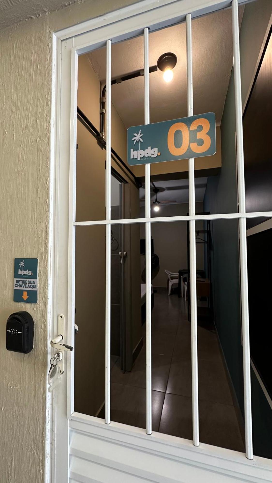 Suite 03 • Praia Das Pitangueiras グァルジャー エクステリア 写真